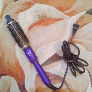 ION Titanium Pro Brush 1 1/4"